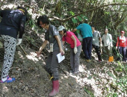 公益助人下鄉「趣」